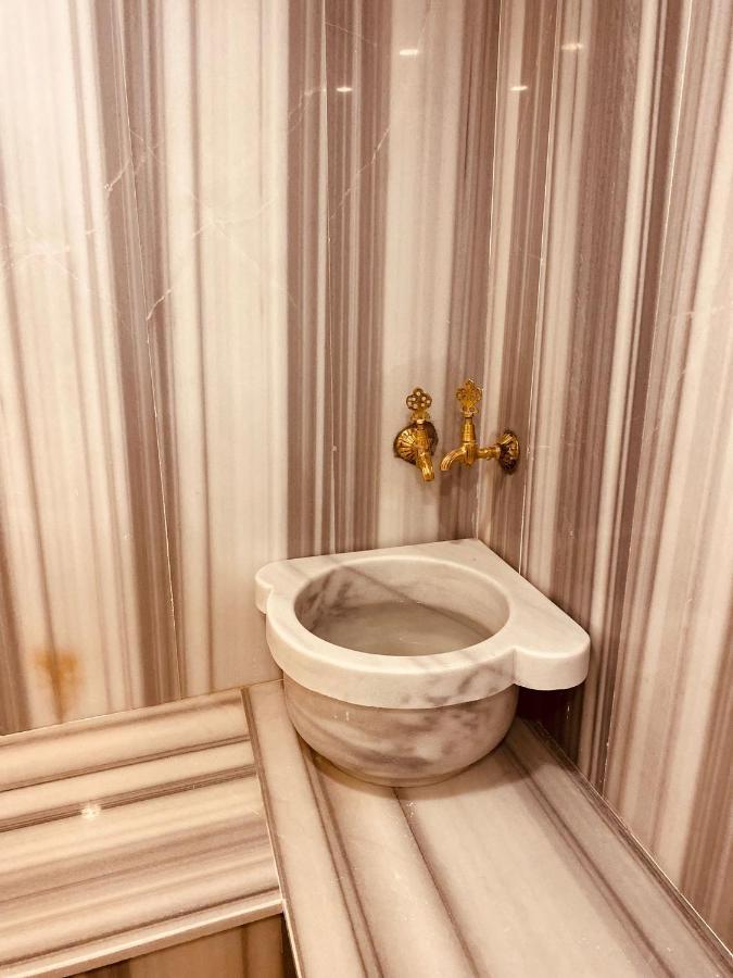 Royal Bosphorus Hotel & Spa Hamam Istanbul Exterior photo